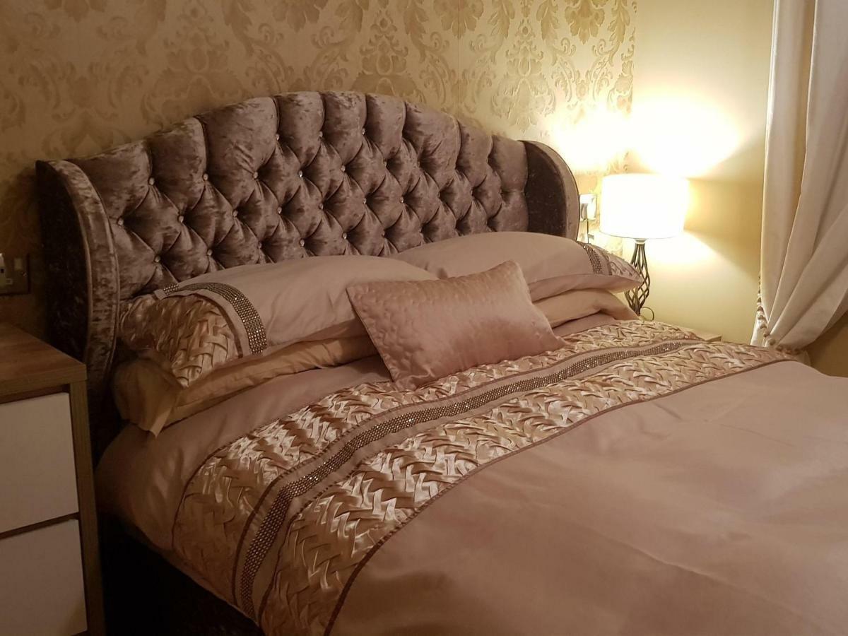 Bed and Breakfast Courtneys Of Gynn Square Blackpool Exterior foto